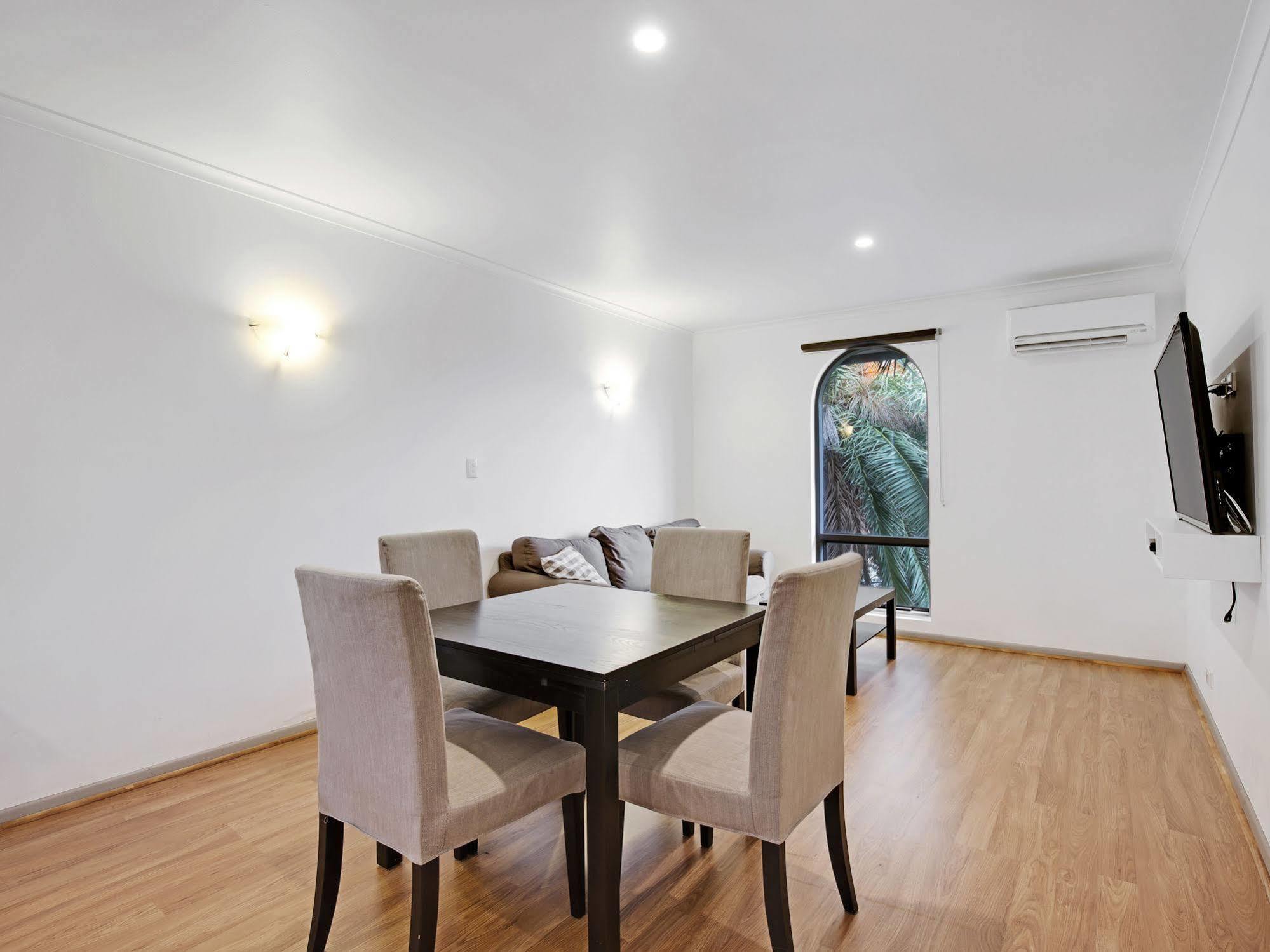 Adelaide Holiday Homes Extérieur photo